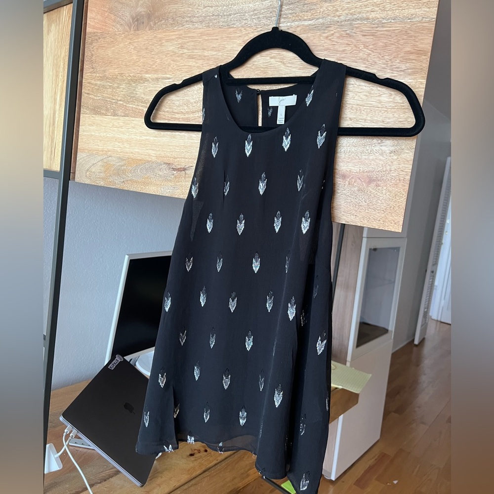 Joie festive top
